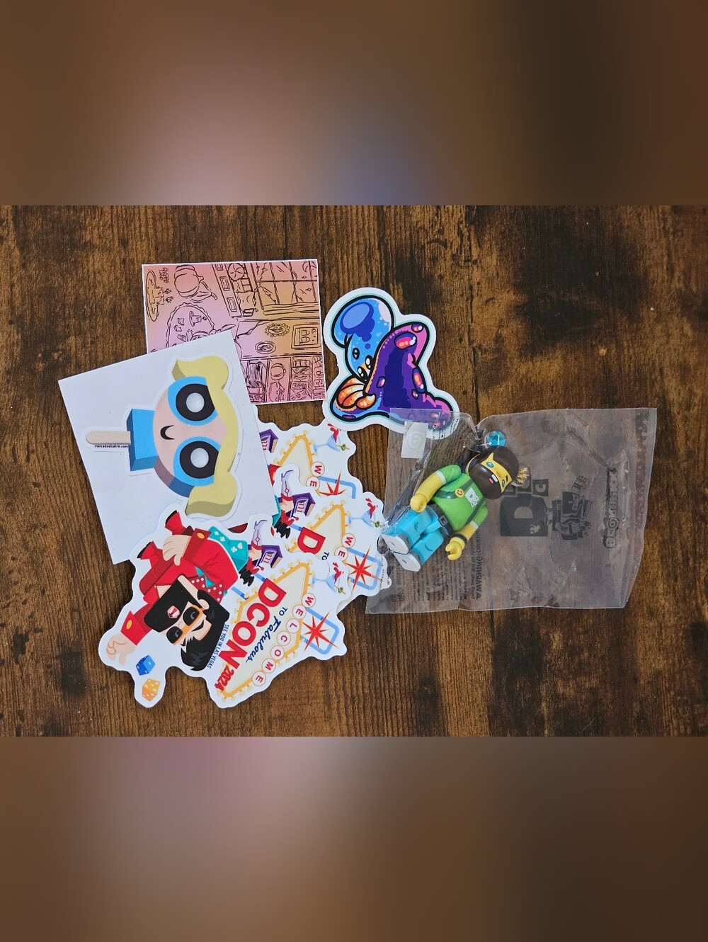 Be@rbrick Figurine From DCon and Stickers